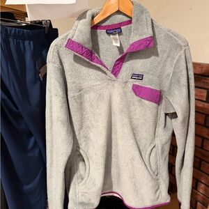 Patagonia Women's Gray and Purple Fleece Sweater XL